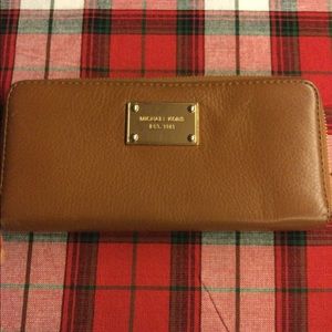 Michael Kors wallet
